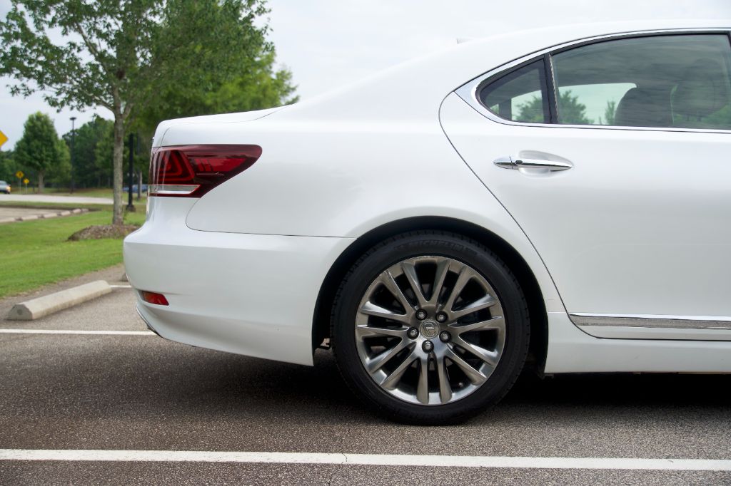 2017 Lexus LS Base - Photo 27