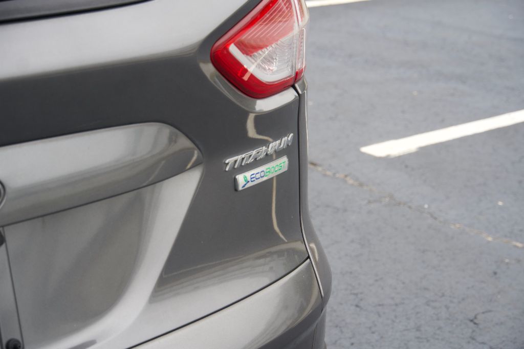 2013 Ford Escape Titanium - Photo 12