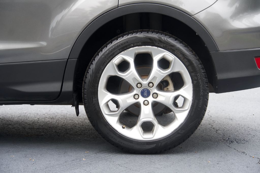 2013 Ford Escape Titanium - Photo 9